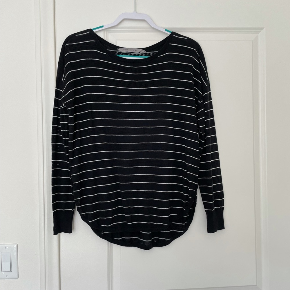 Athleta sweater